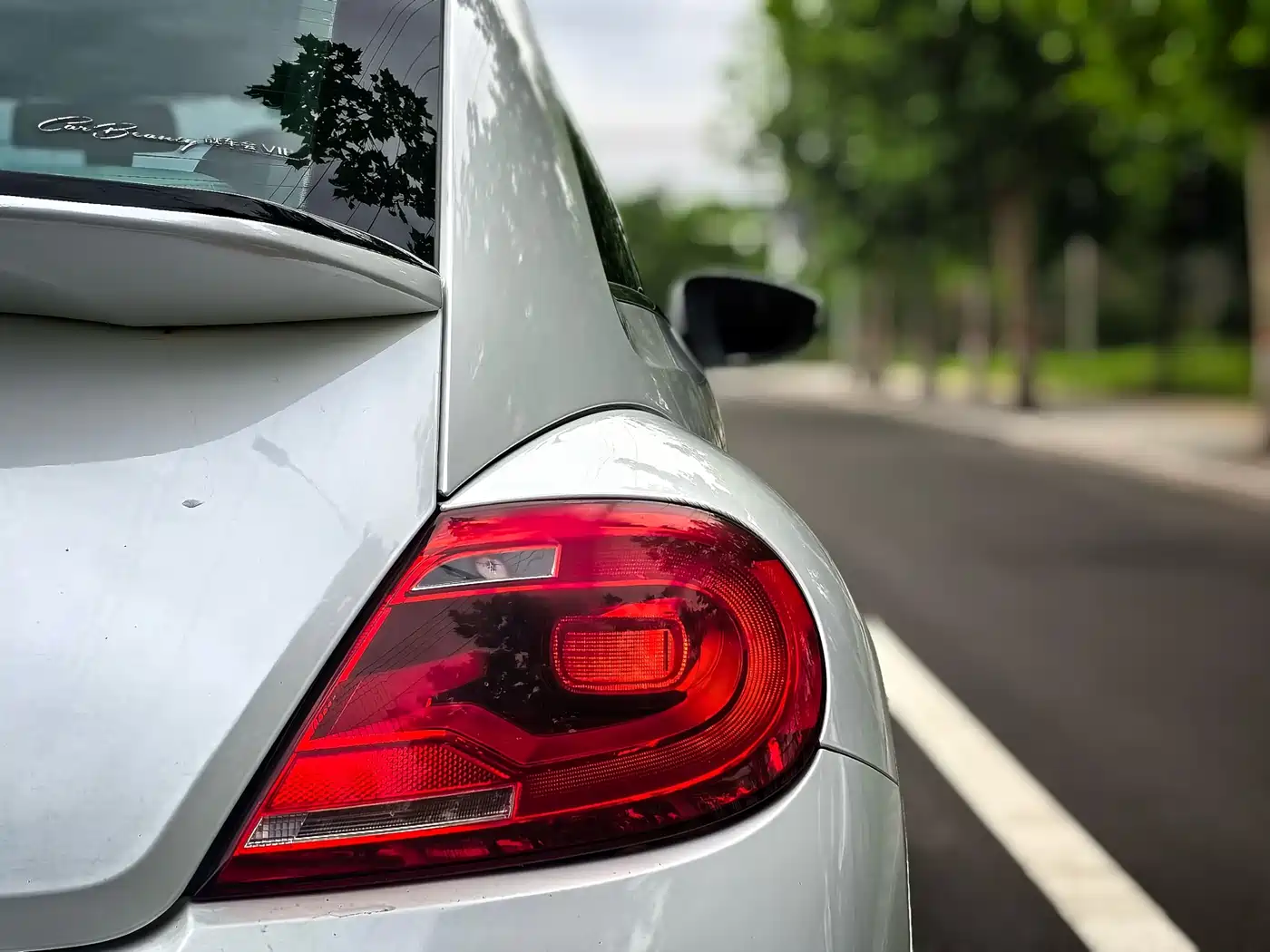 Volkswagen Beetle 2014 1.2TSI Fashion Edition фото 10