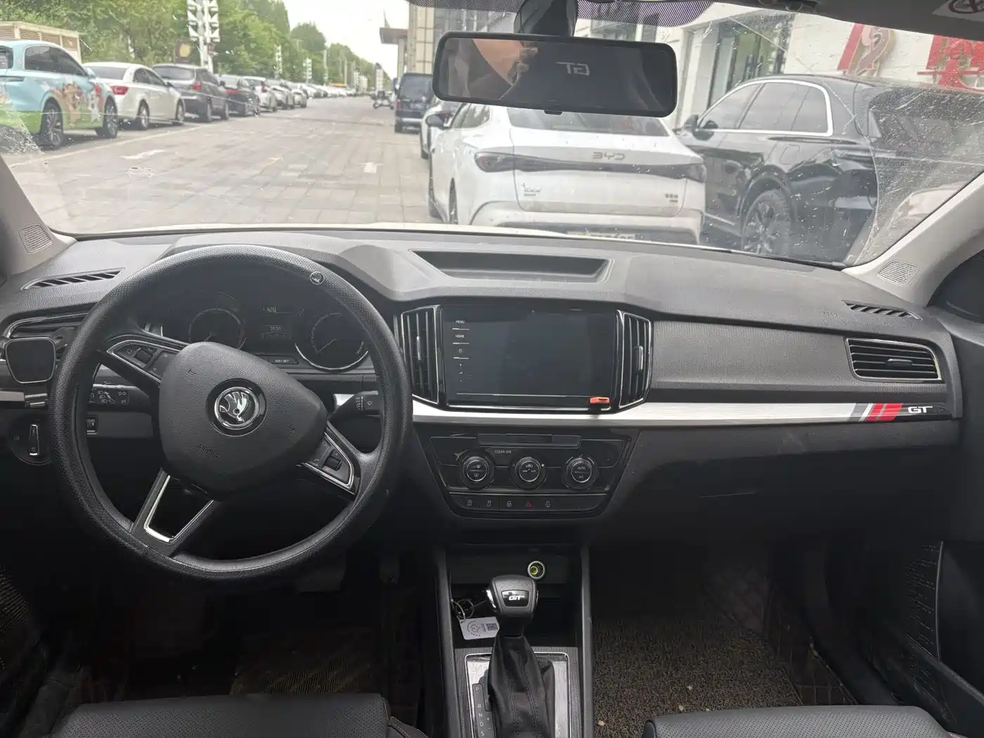 Škoda Kamiq 2021 GT TSI230 DSG Flagship Edition фото 6