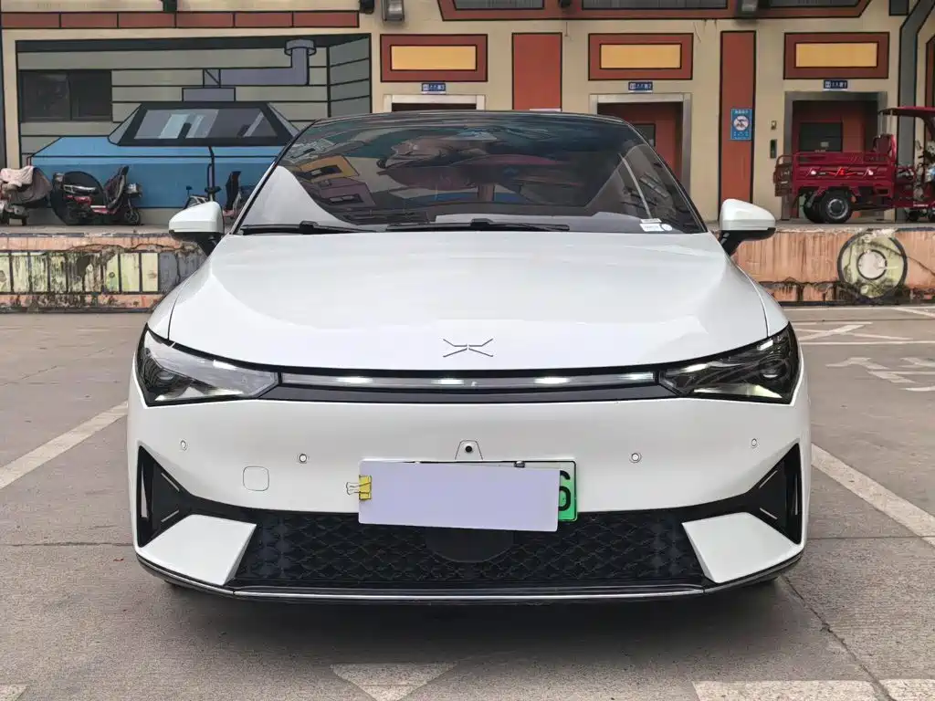 Фото 2 - XPeng P5