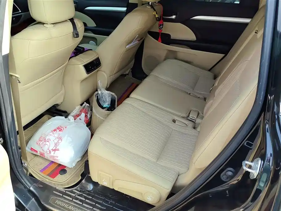 Toyota Highlander 2018 2.0T 4WD Elite 7-seater China VI фото 11