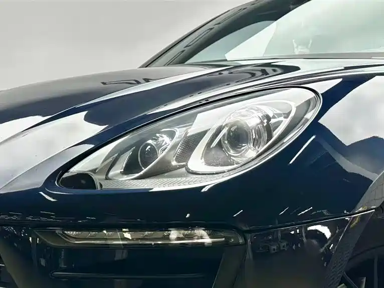 Porsche Macan 2017 Macan 2.0T фото 8