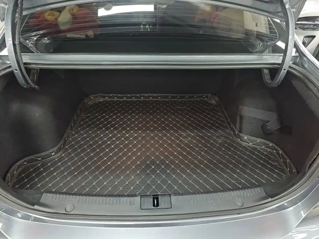 Roewe i6 MAX 2020 2020 Model 300TGI Automatic Cool & Smart Edition