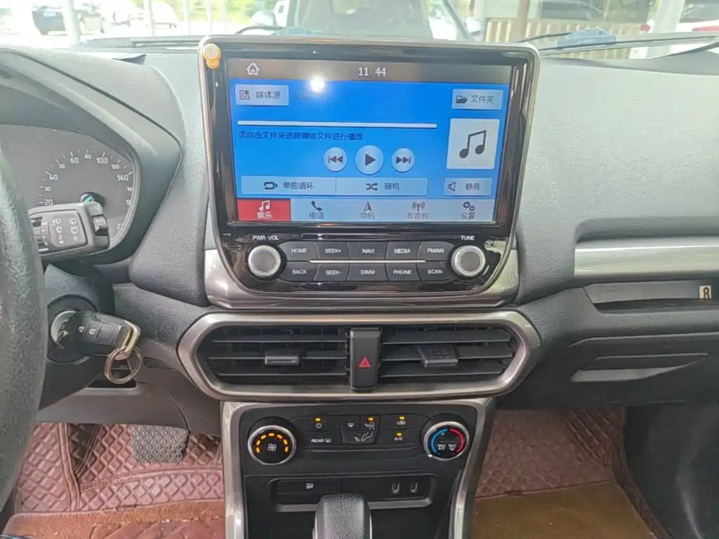Ford EcoSport 2019 2018 Facelift 1.5L Automatic Platinum Wing