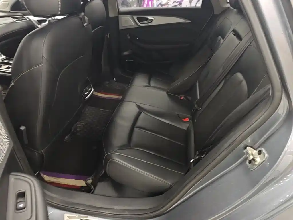 Roewe i6 MAX 2020 2020 Model 300TGI Automatic Cool & Smart Edition