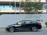 Фото 6 - Geely Borui