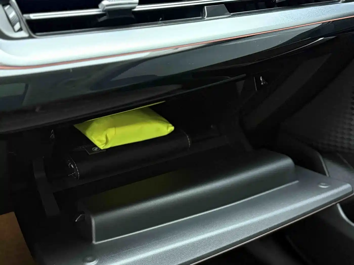 BMW X1 2023 sDrive20Li X Design Package фото 12