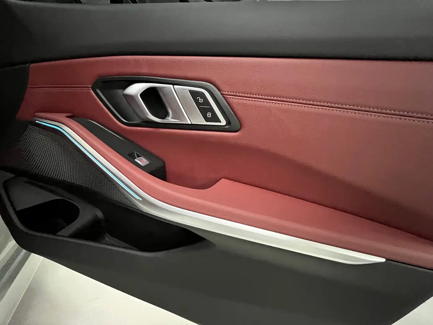 BMW 3 Series 2024 325Li M Sport Package фото 19