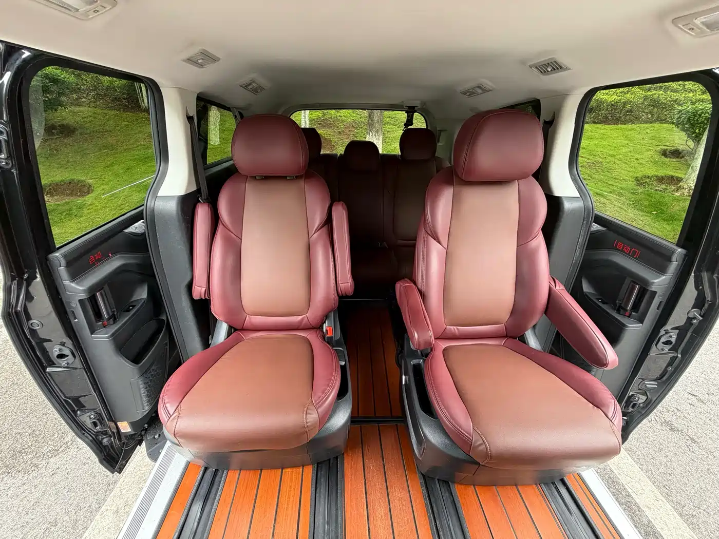 SAIC Maxus Maxus G20 2021 PLUS 2.0T Diesel Automatic Luxury Edition фото 8
