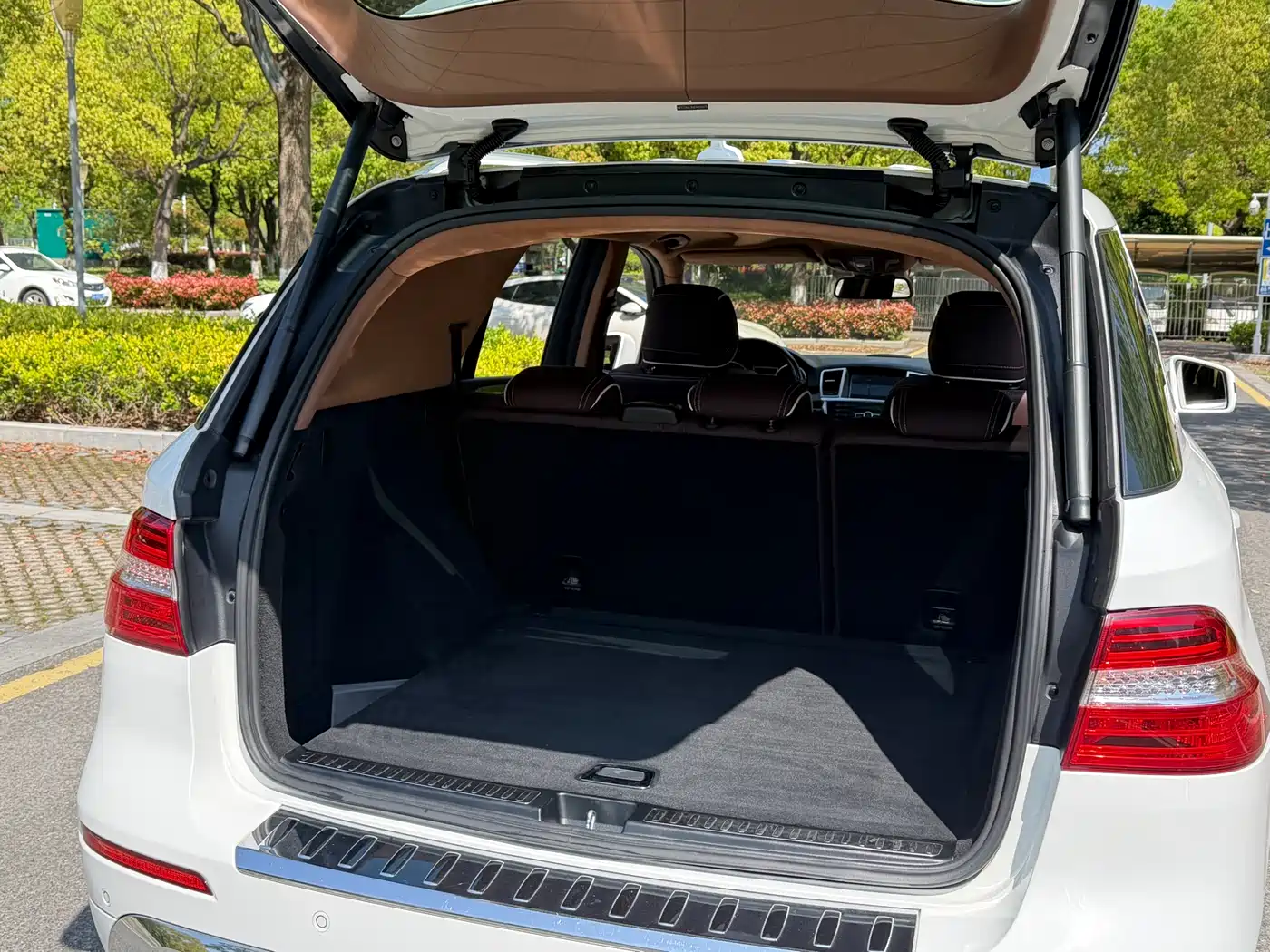 Mercedes-Benz M-Class 2014 ML 320 4MATIC фото 13
