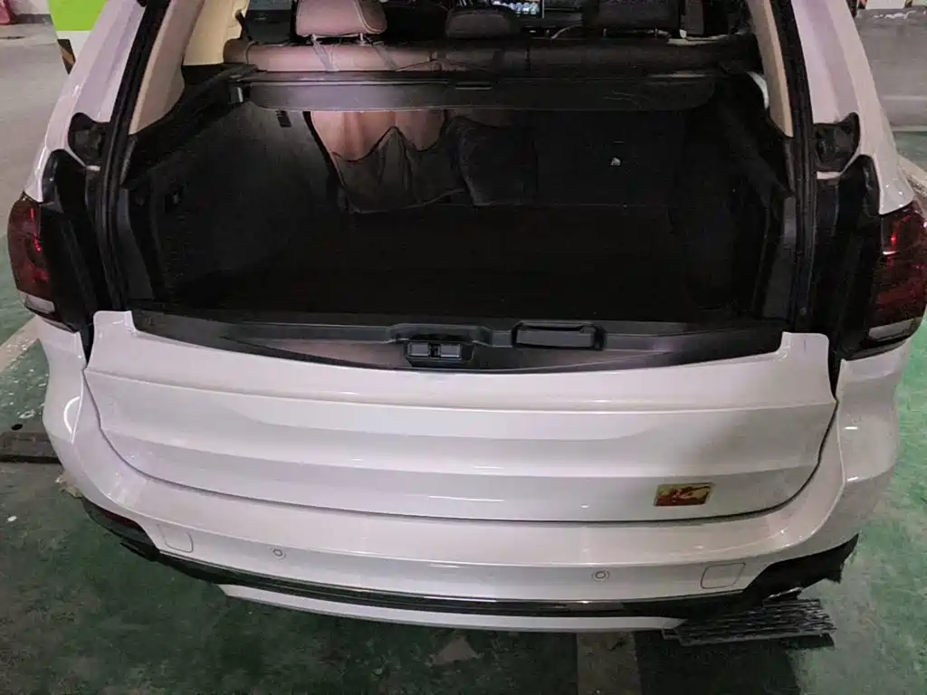 Photo 5 - BMW X5 (Import)