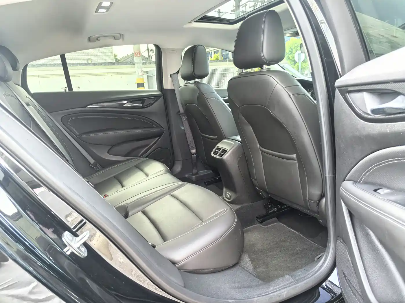 Buick Regal 2024 25T Ultra Comfort Edition фото 7