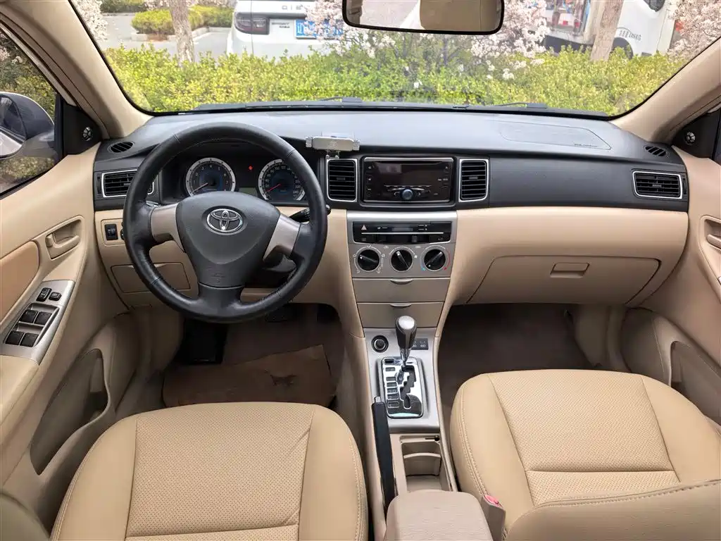 Toyota Corolla 2013 1.6L Automatic Excellence Edition фото 7
