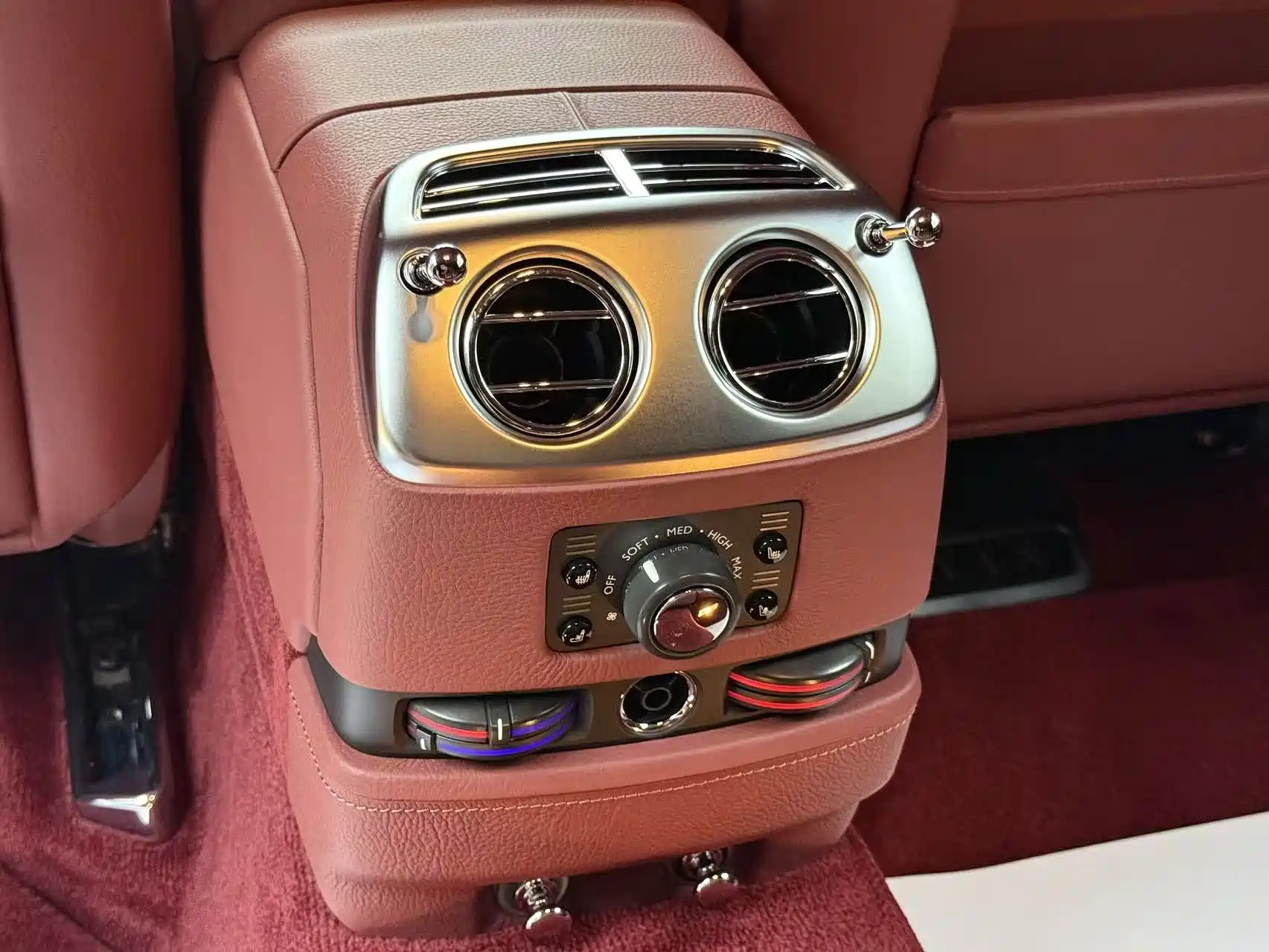 Фото 8 - Rolls-Royce Ghost