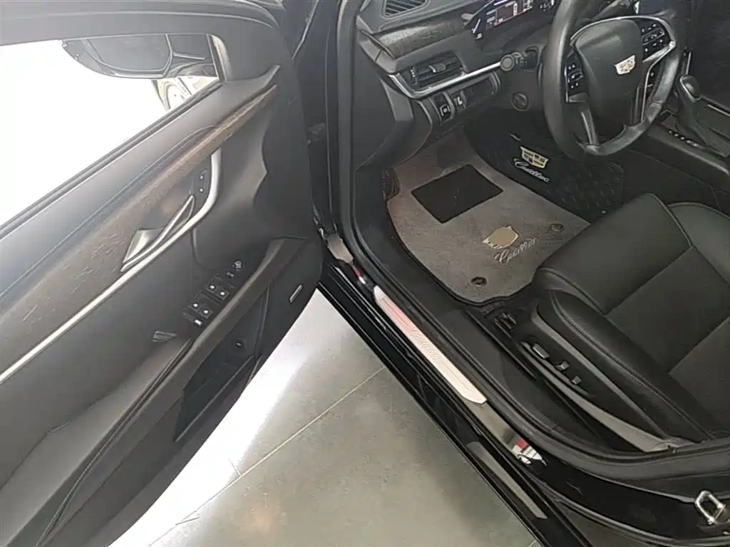 Cadillac XTS 2018 28T Elite фото 16