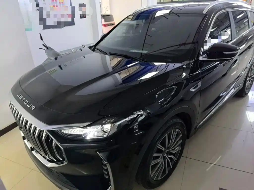  Jetour Jetour X70 PLUS 2023 1.5T DCT Warrior PLUS 5-seater