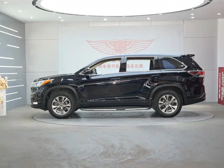 Toyota Highlander 2017 2.0T 4WD Elite 7-Seater фото 2