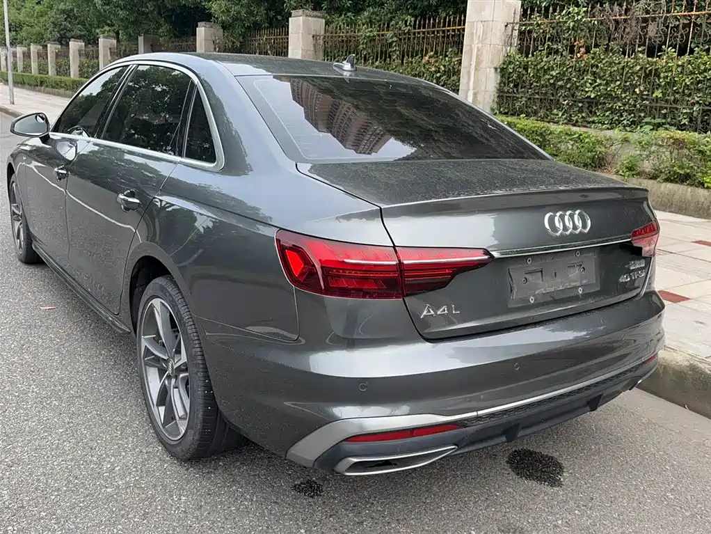 Audi A4L 2020 40 TFSI Fashion Dynamic Edition фото 7