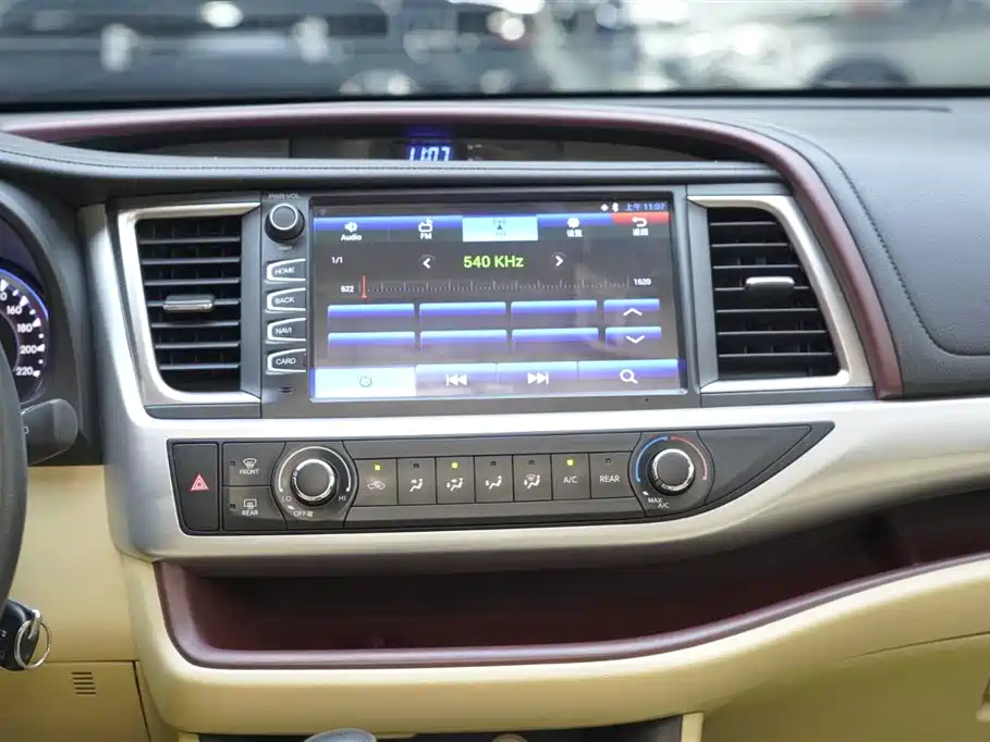 Toyota Highlander 2017 2.0T 4WD Elite 7-Seater фото 18