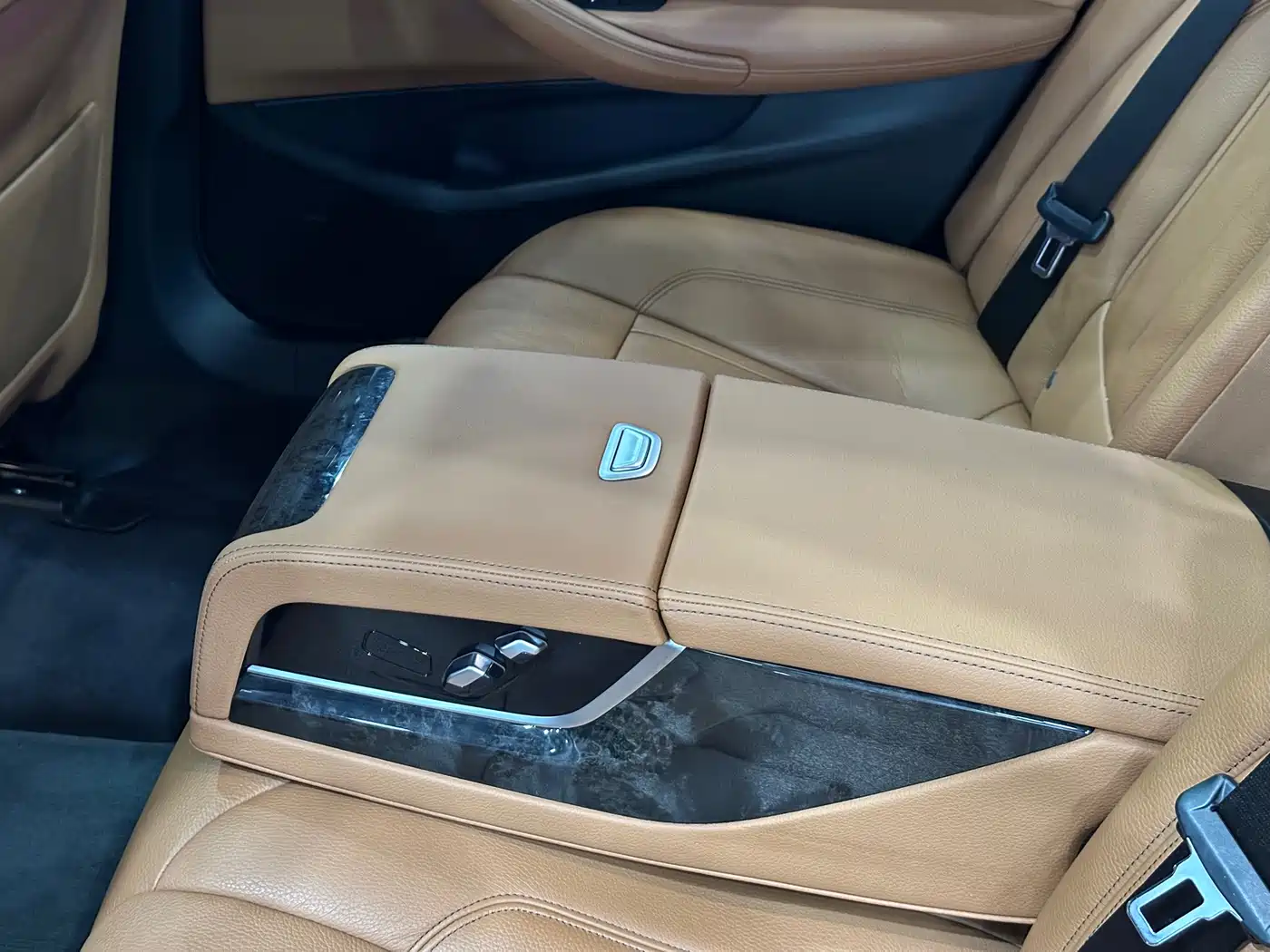 BMW 5 Series 2018 530Li xDrive M Sport Package фото 7
