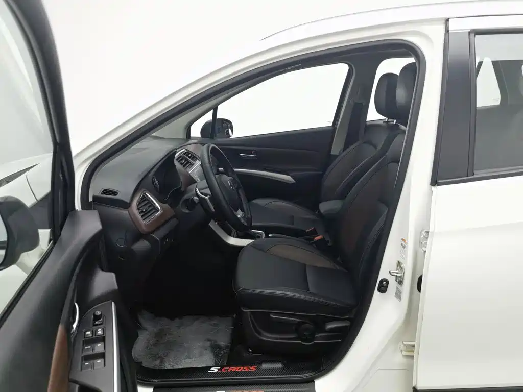 Suzuki Xiaotu 2018 2017 1.6L CVT 2WD Urban Progressive Edition