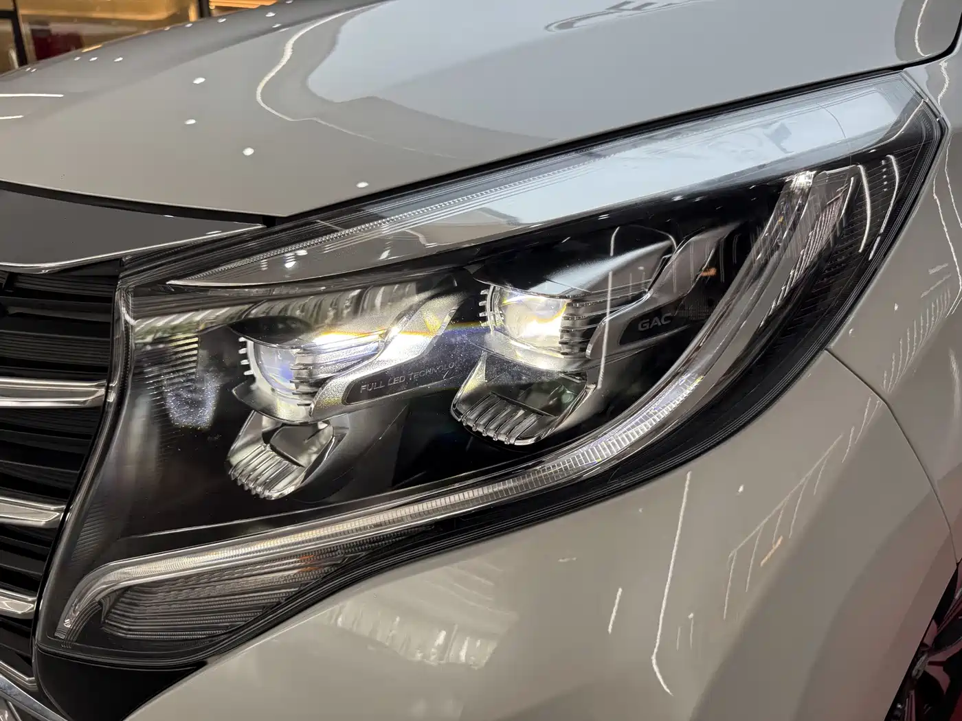 GAC Trumpchi Trumpchi M8 2025 2024 Leadershow Series 390T Luxury Edition