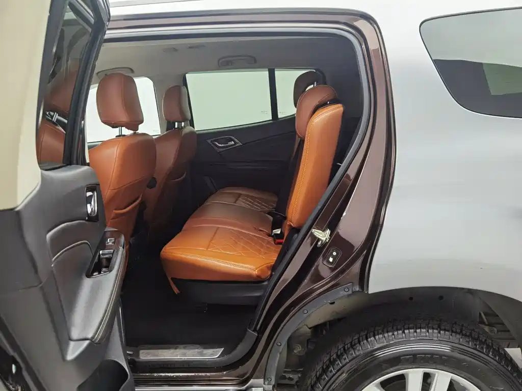 Isuzu mu-X Ranger 2018 2018 1.9T Diesel Auto 2WD Premium Edition 7-seater