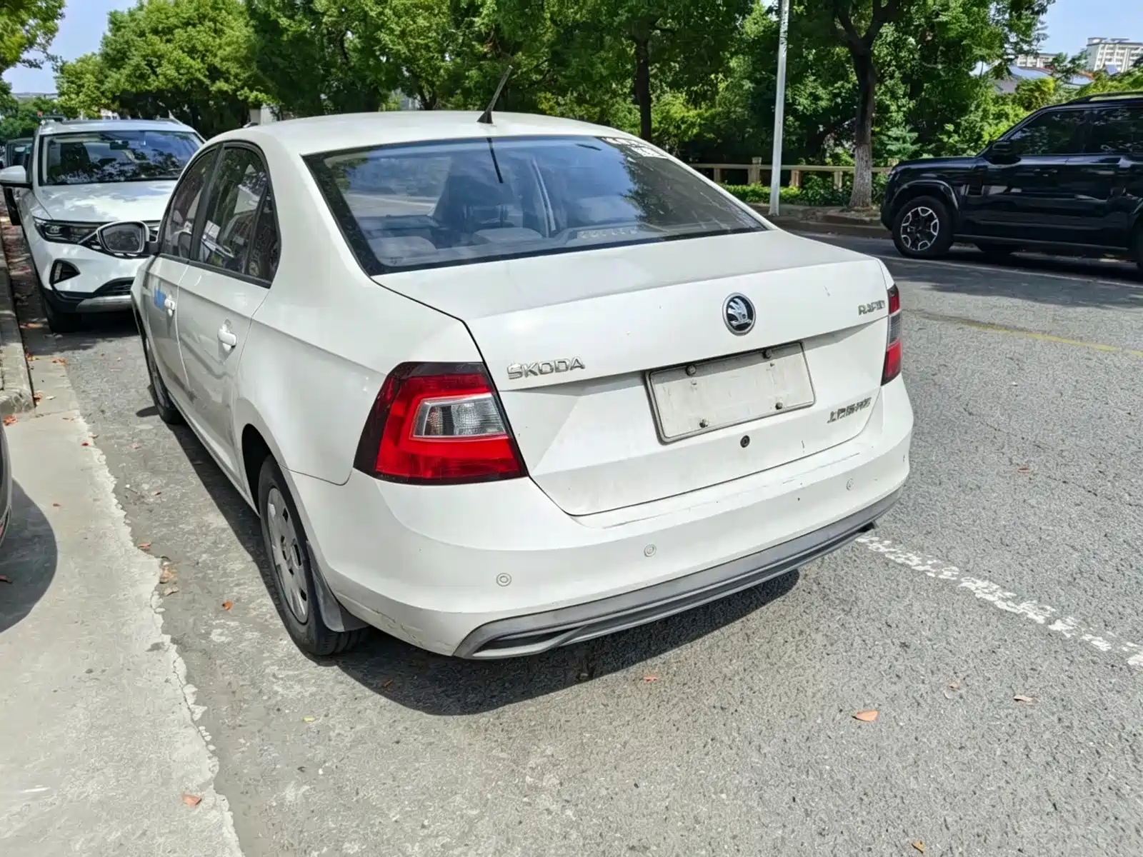Photo 6 - Škoda Rapid