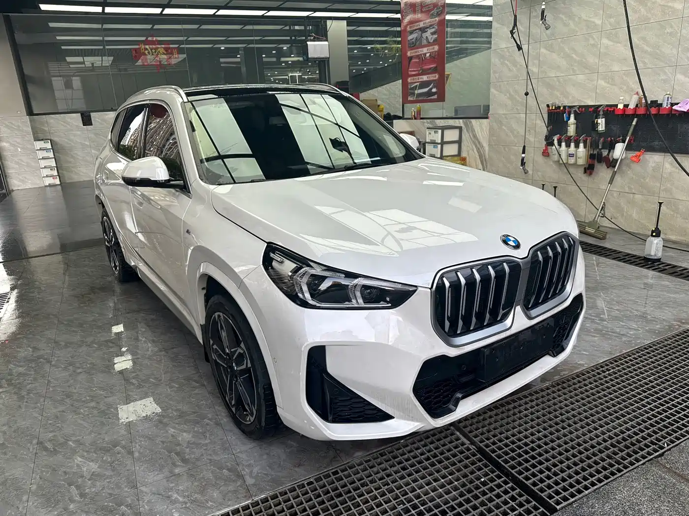 BMW X1 2024 2023 sDrive25Li M Sport Package