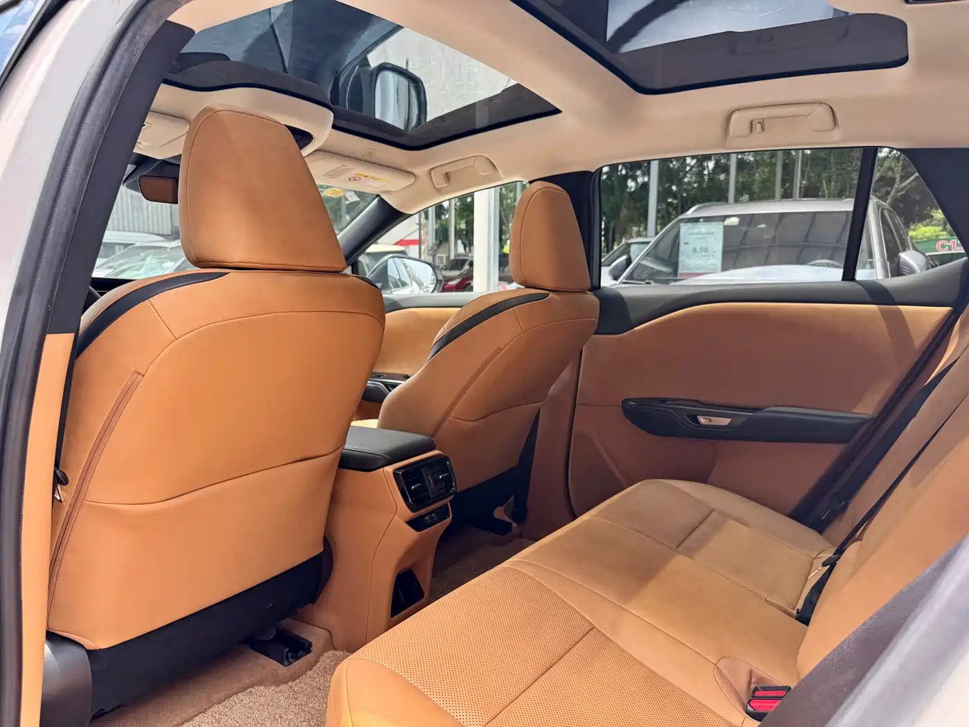 Lexus RZ 2023 2023 450e 4WD Deluxe
