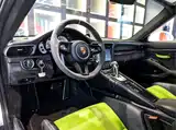 Photo 16 - Porsche 911