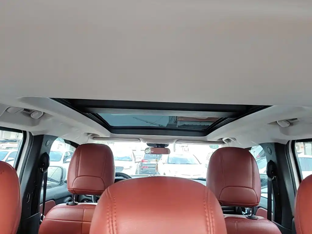 Jeep Renegade 2018 2017 180T Automatic High-Energy Edition