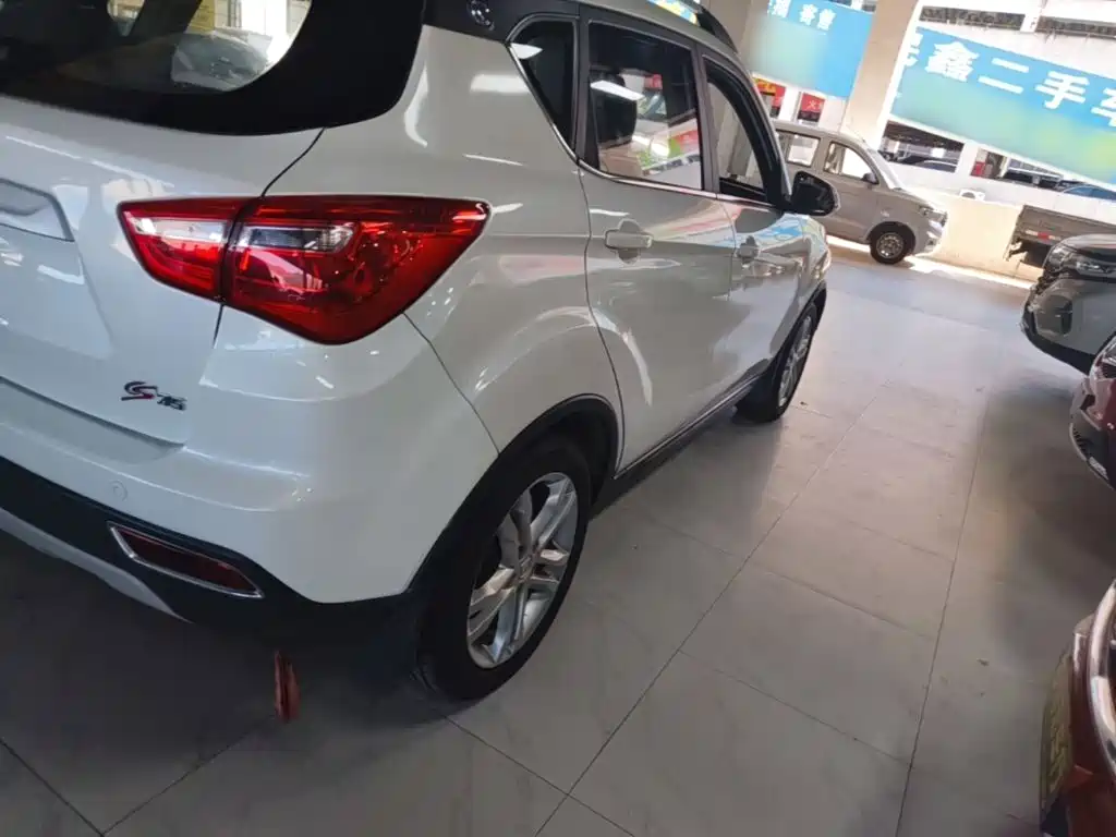 Changan CS35 2018 2017 1.6L Auto Luxury