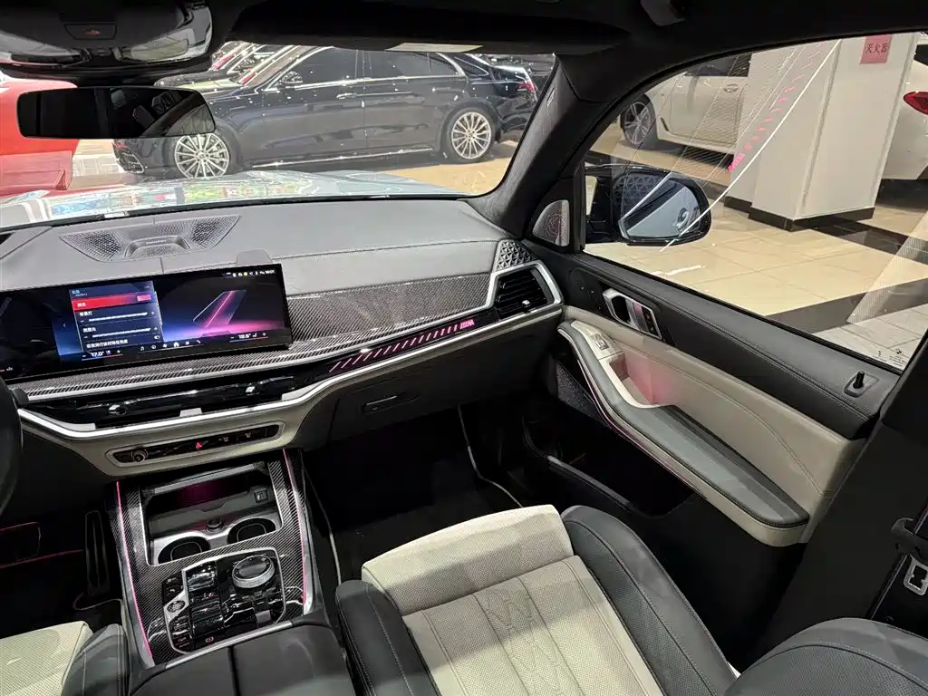 BMW X7 M60i 2023 xDrive M60i фото 25