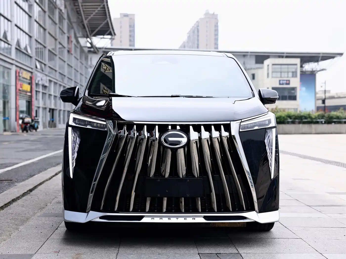 GAC Trumpchi Trumpchi M8 2024 Patriarch Series 400T Ultimate Edition фото 2