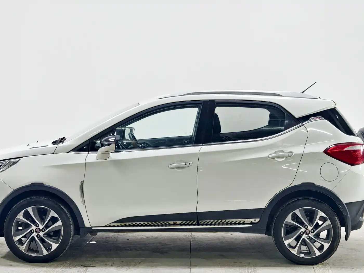 BYD Yuan 2016 2016 1.5L Manual Luxury