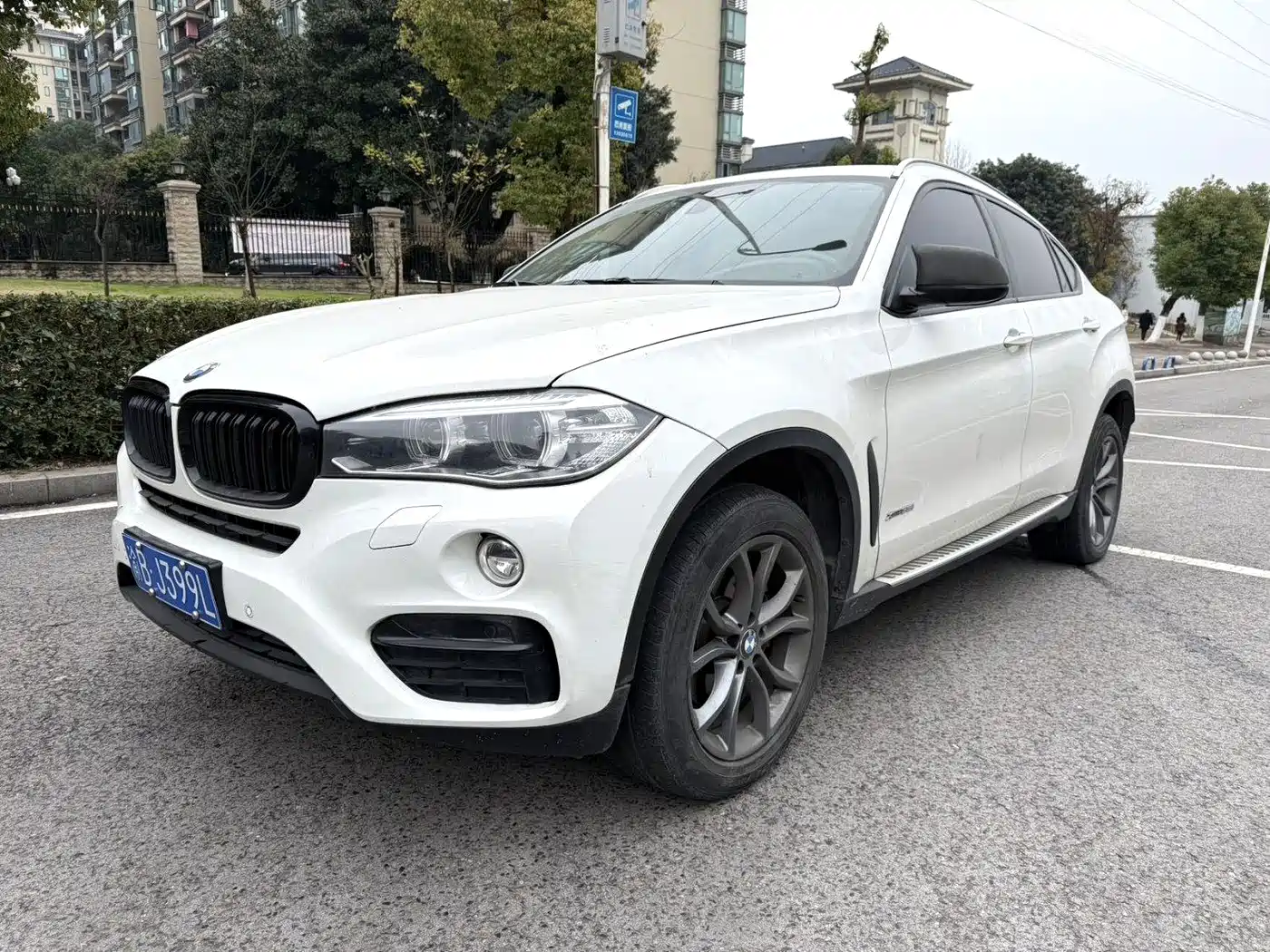 BMW X6 2015 xDrive35i Luxury Model