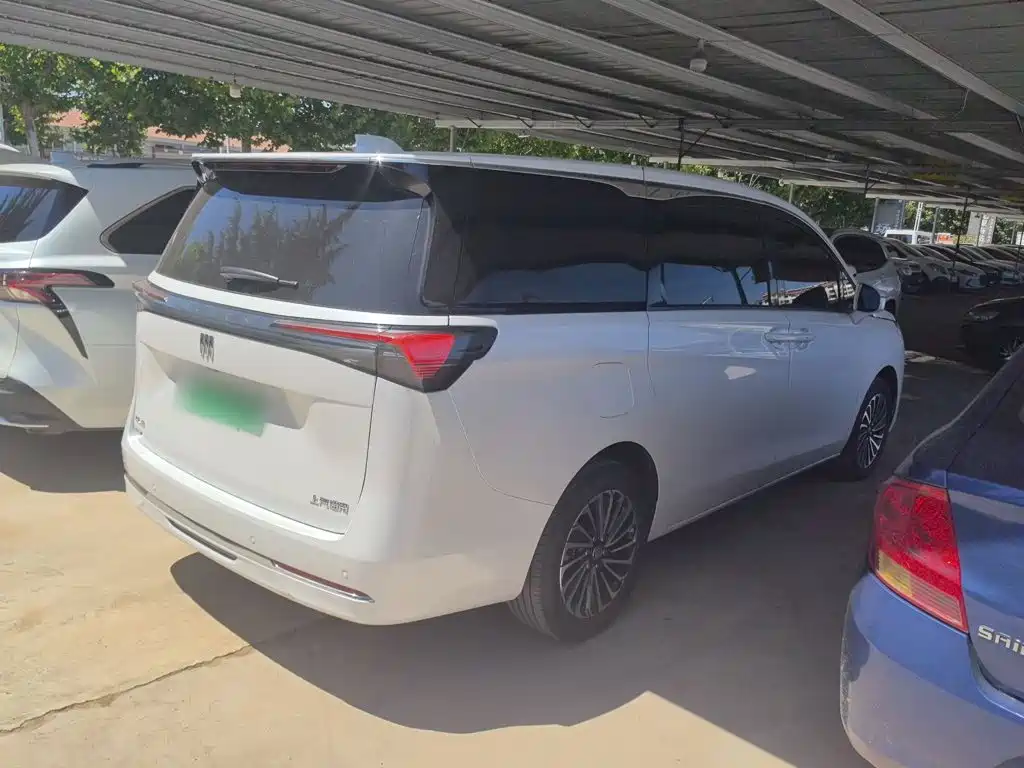 Buick GL8 New Energy 2025 2025 Landprestige First Edition 7-Seater