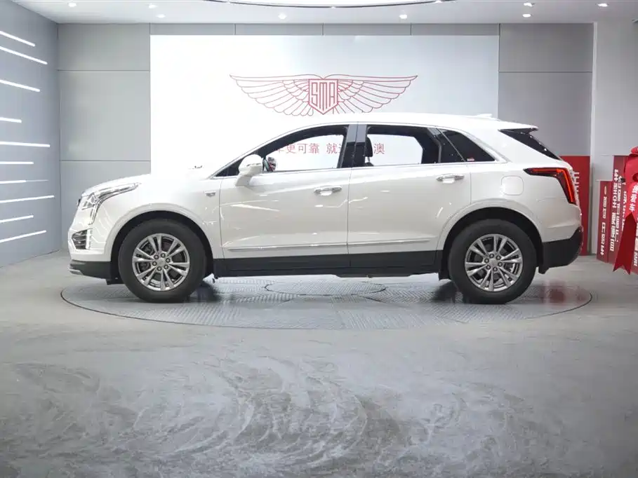 Cadillac XT5 2020 28T AWD Luxury Model фото 4