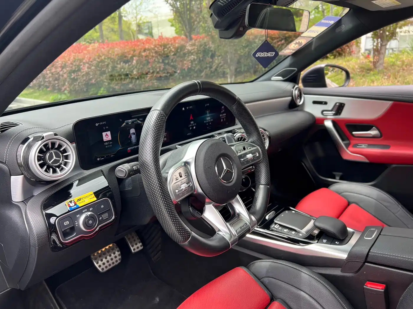 Mercedes-Benz A-Class AMG (Import) 2020 AMG A 35 4MATIC фото 9
