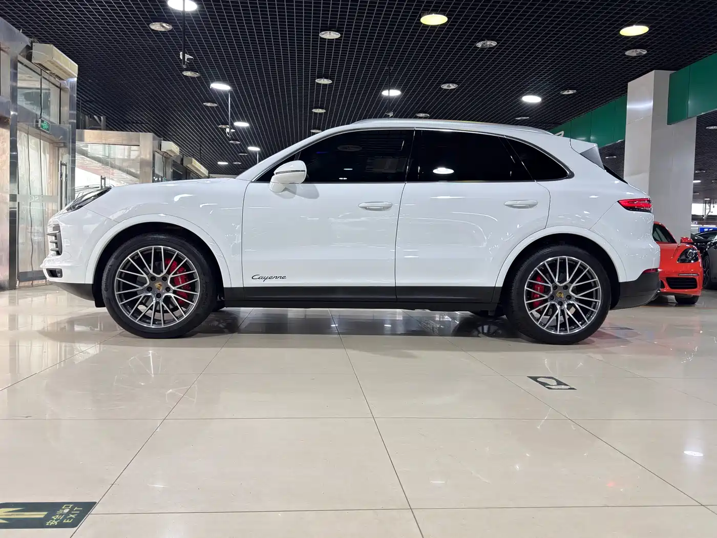 PORSCHE CAYENNE