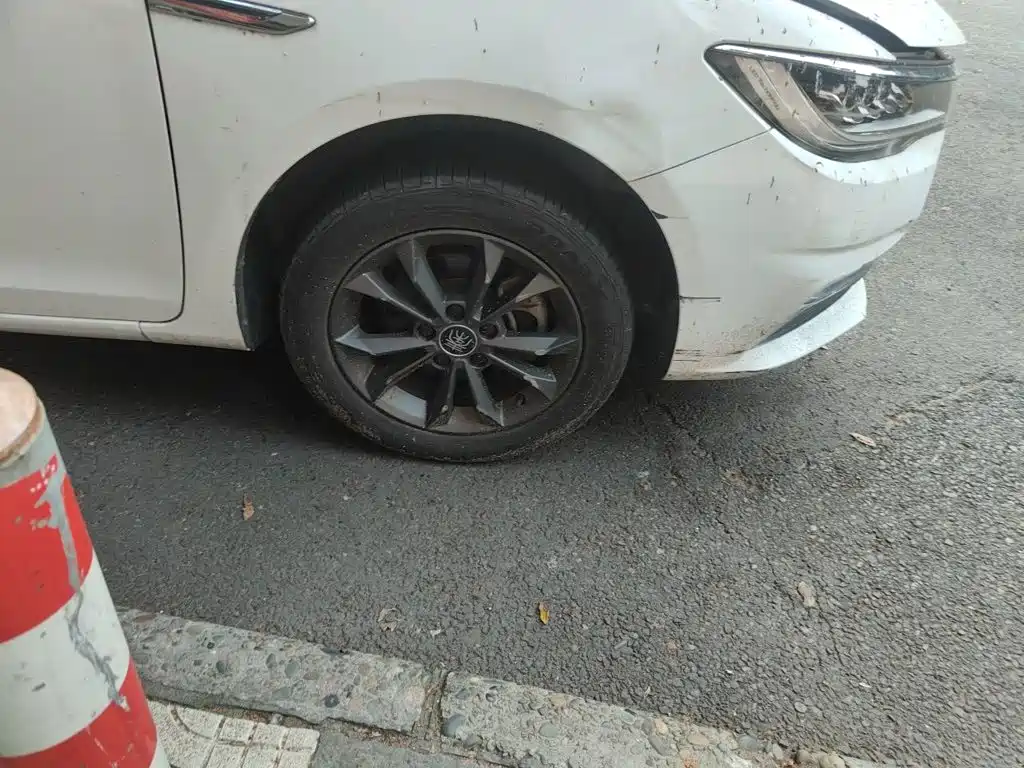 BYD Qin 2020 2019 1.5L Automatic Luxury Edition