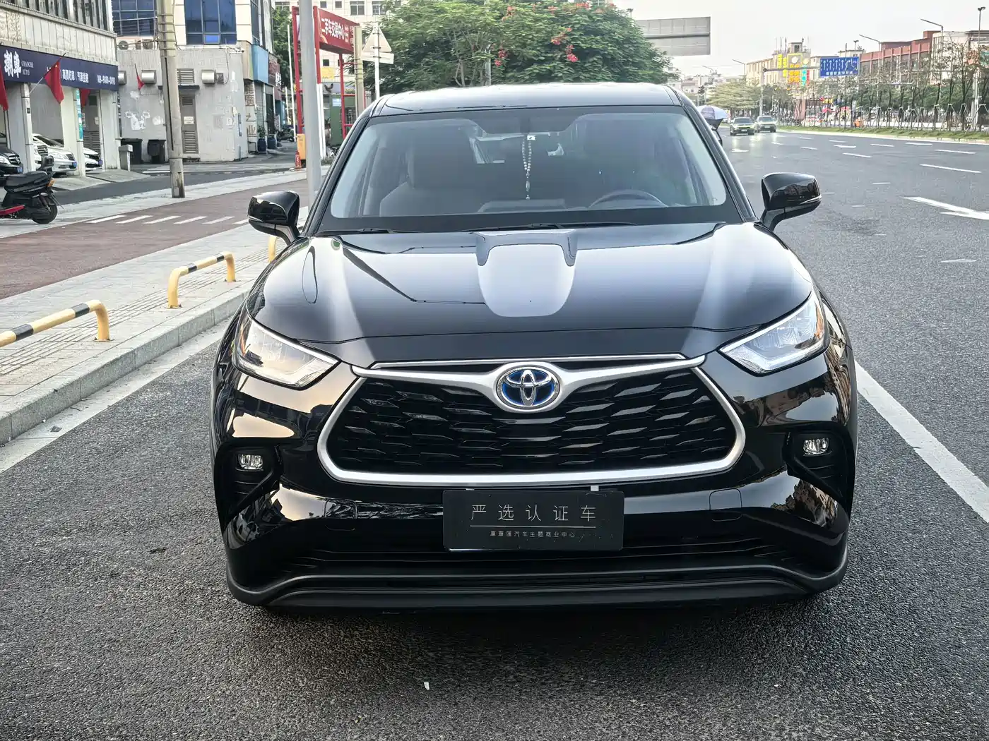 Фото 5 - Toyota Highlander
