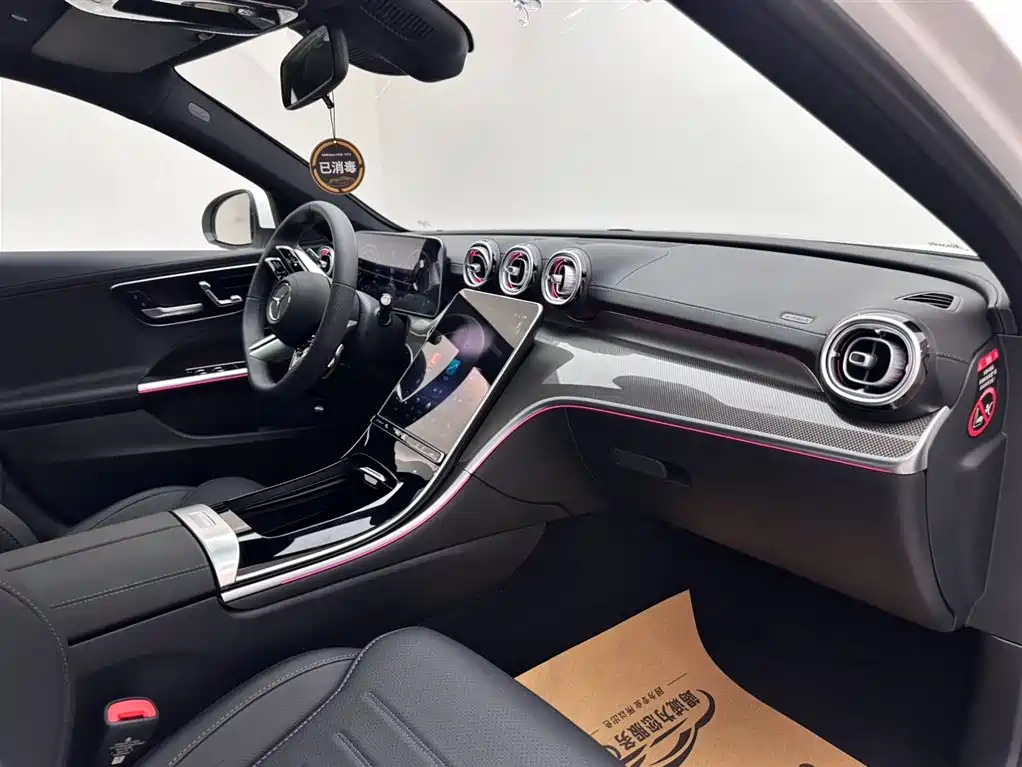 Mercedes-Benz C-Class 2025 C 260 L Sport Edition фото 11