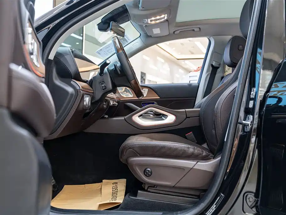 Mercedes-Benz GLS 2021 Facelift GLS 450 4MATIC Luxury фото 19
