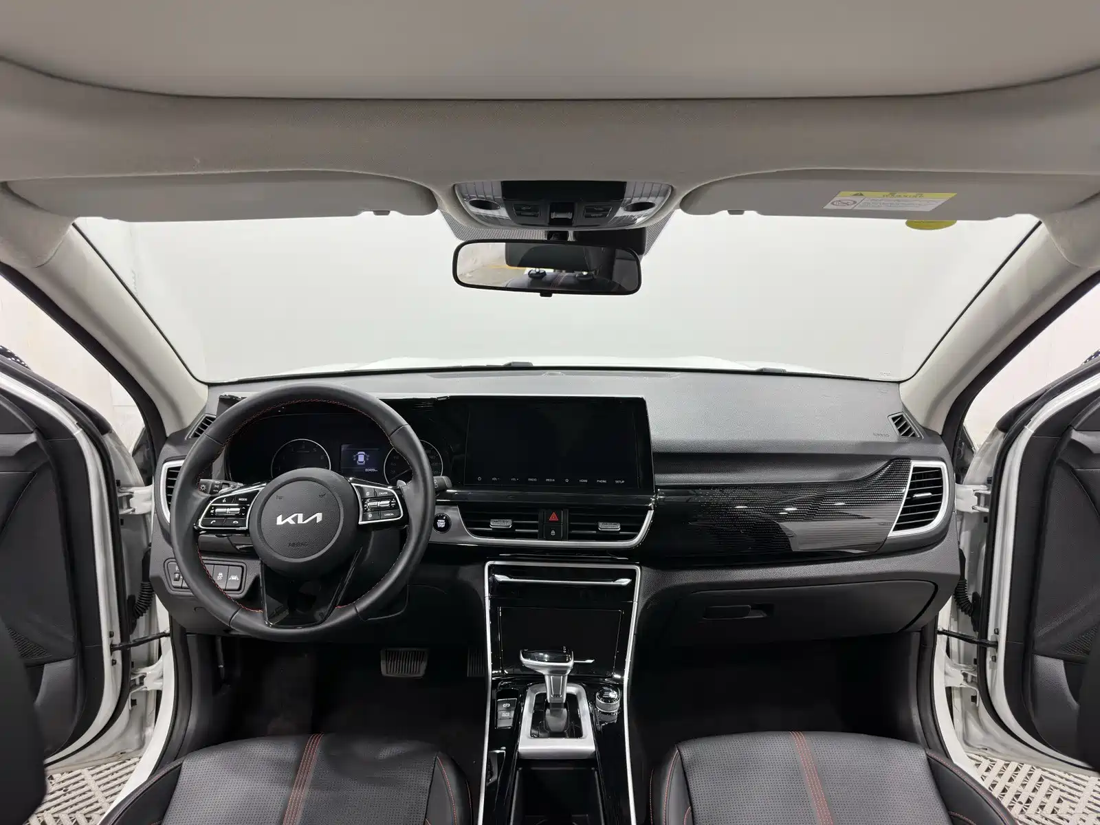 صورة 5 - Kia KX3