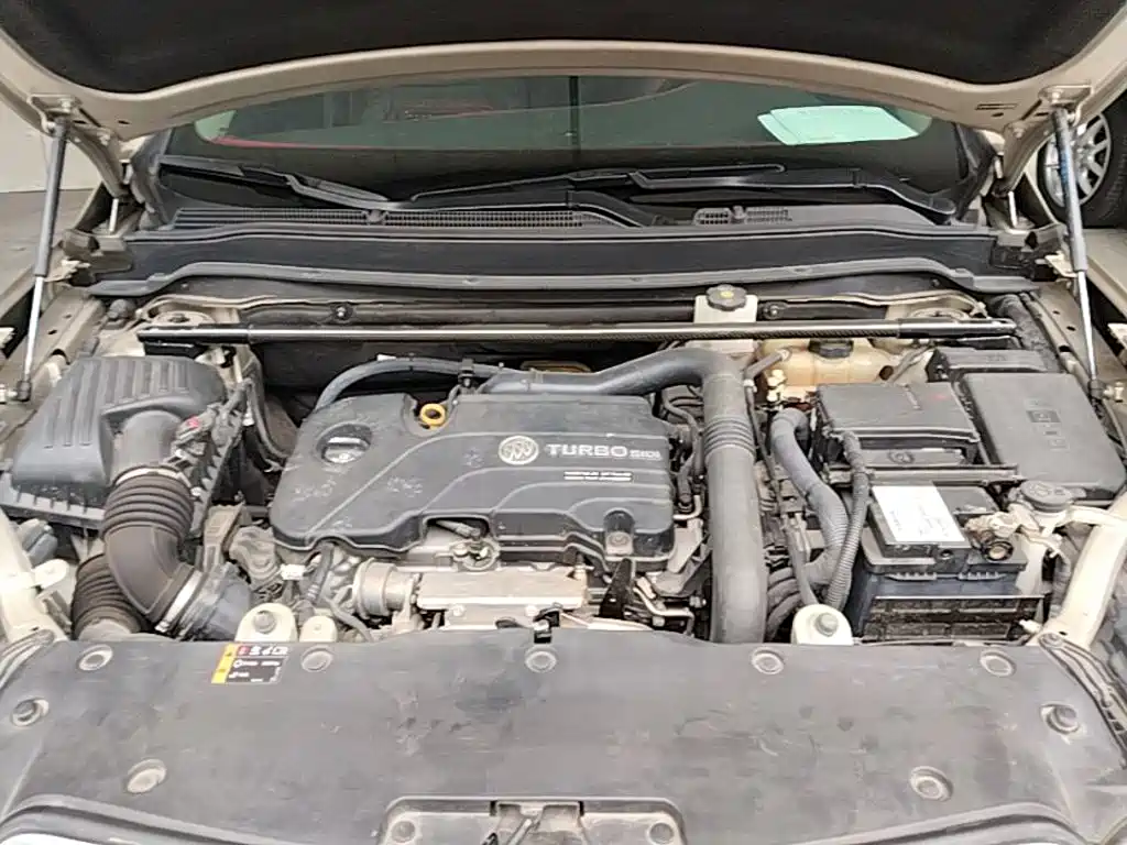 Photo 20 - Buick Envision Plus