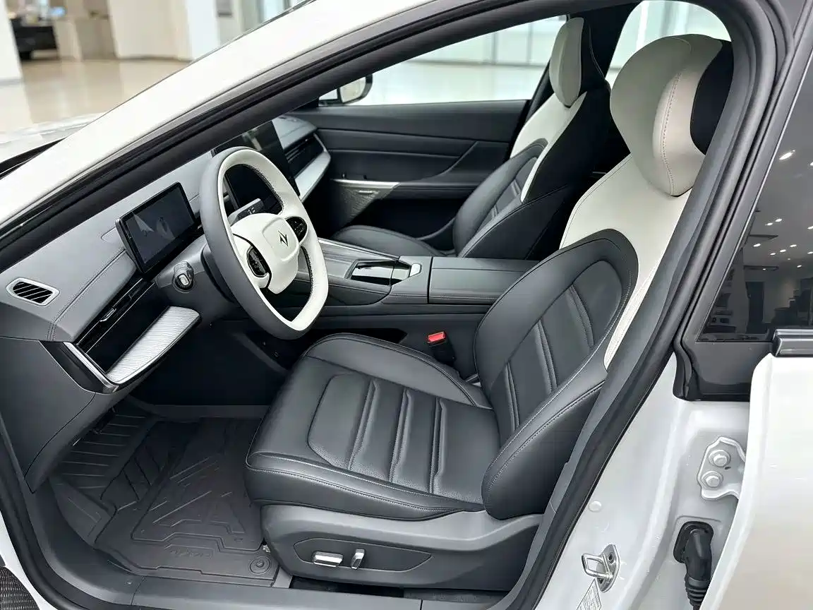 Dongfeng Yipai eπ007 2024 2024 Extended Range 200Air