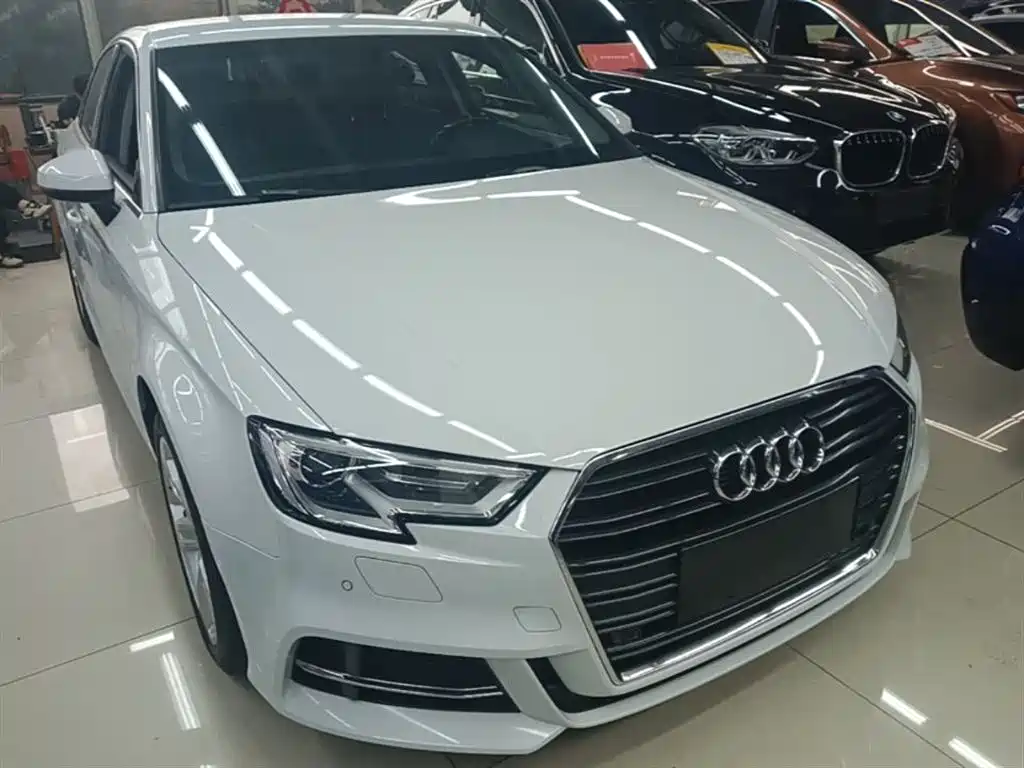 Audi A3 2019 Limousine 35 TFSI Progressive China VI фото 4