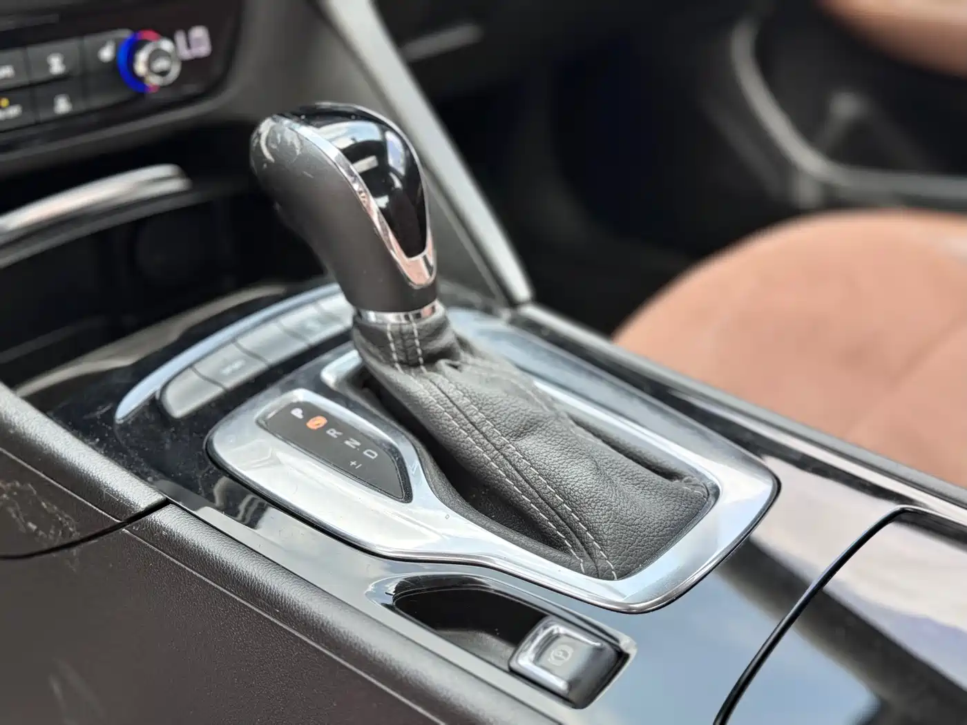 Buick Regal 2019 20T Elite China VI фото 13