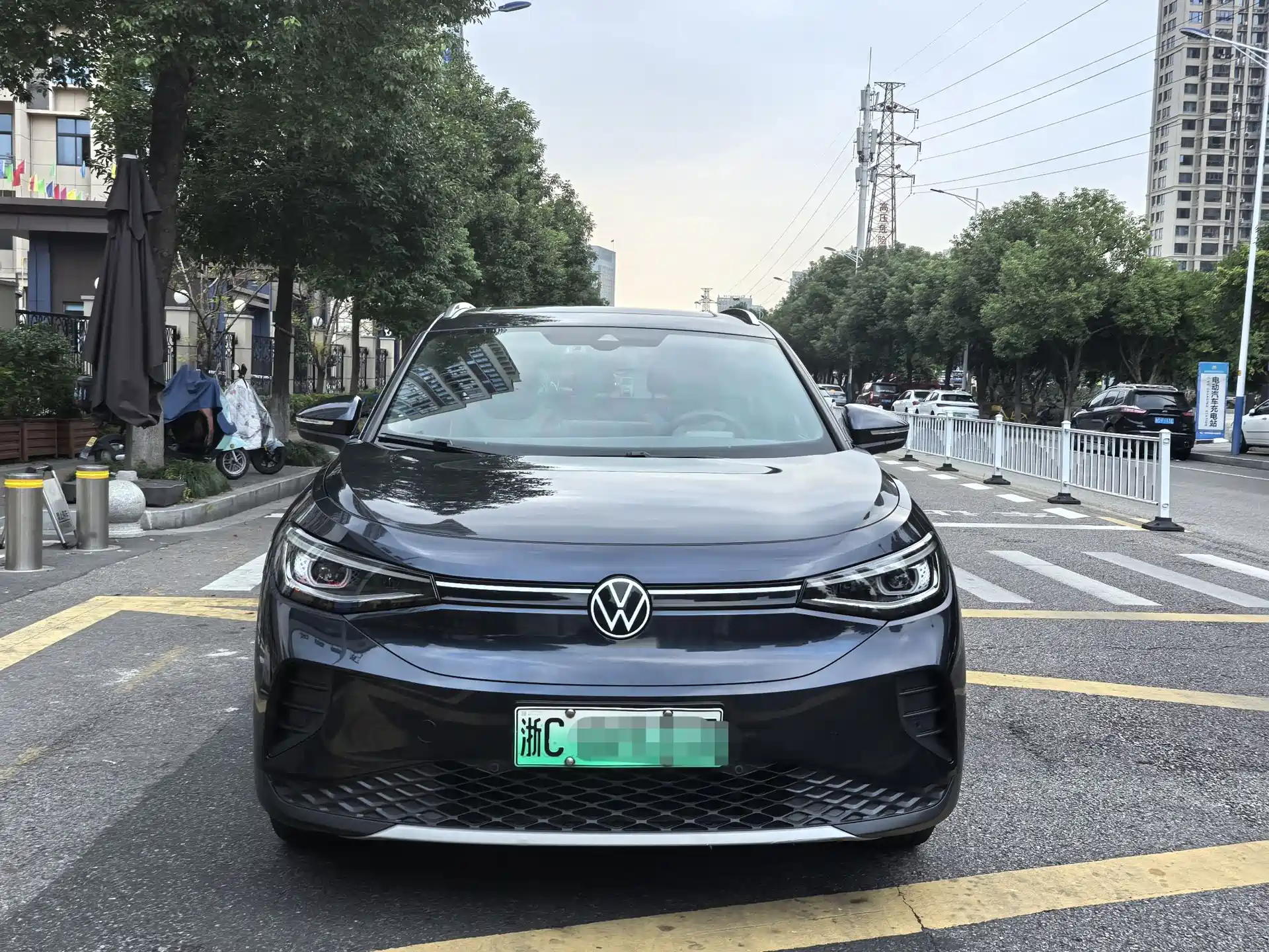 Photo 2 - Volkswagen ID.4 CROZZ